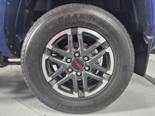 Certified 2024 Toyota Tacoma TRD Sport AWD/4WD image 11