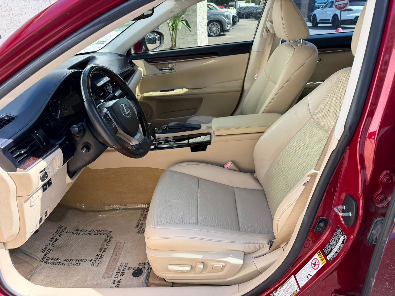 Used 2014 Lexus ES 350 w/ Luxury Package FWD image 19