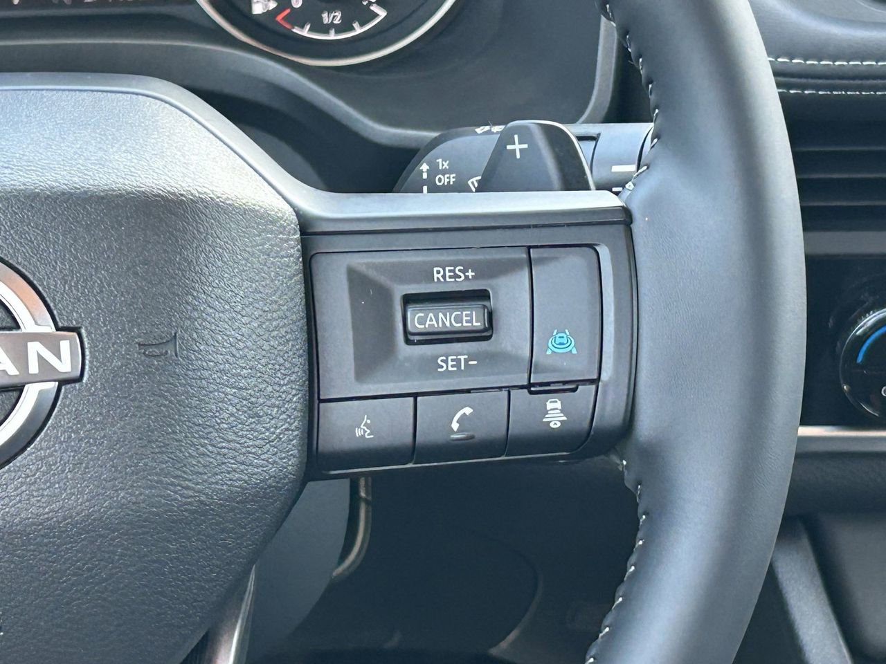 Certified 2026 Nissan Rogue SV image 25