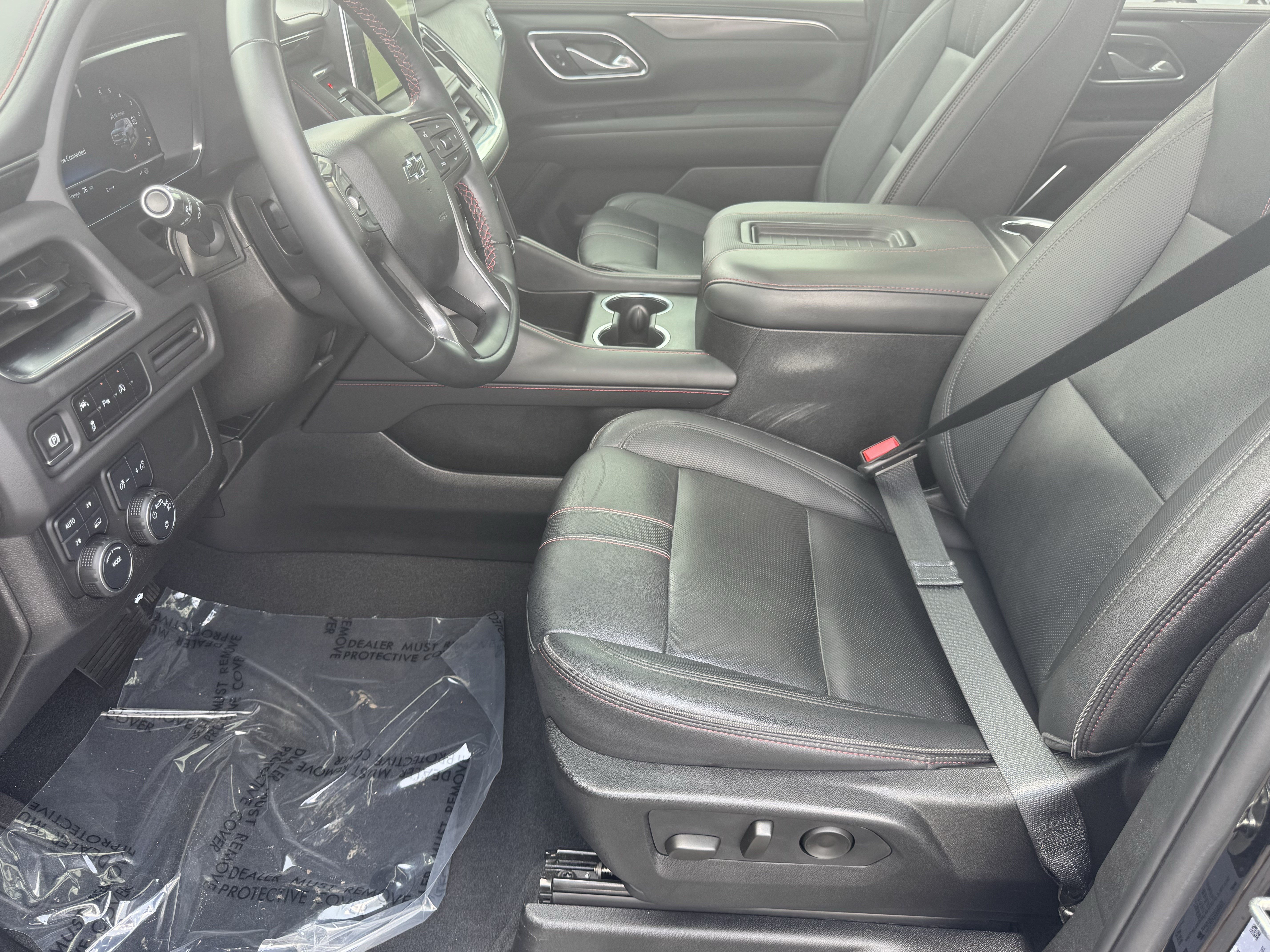 Used 2024 Chevrolet Suburban RST AWD/4WD image 9