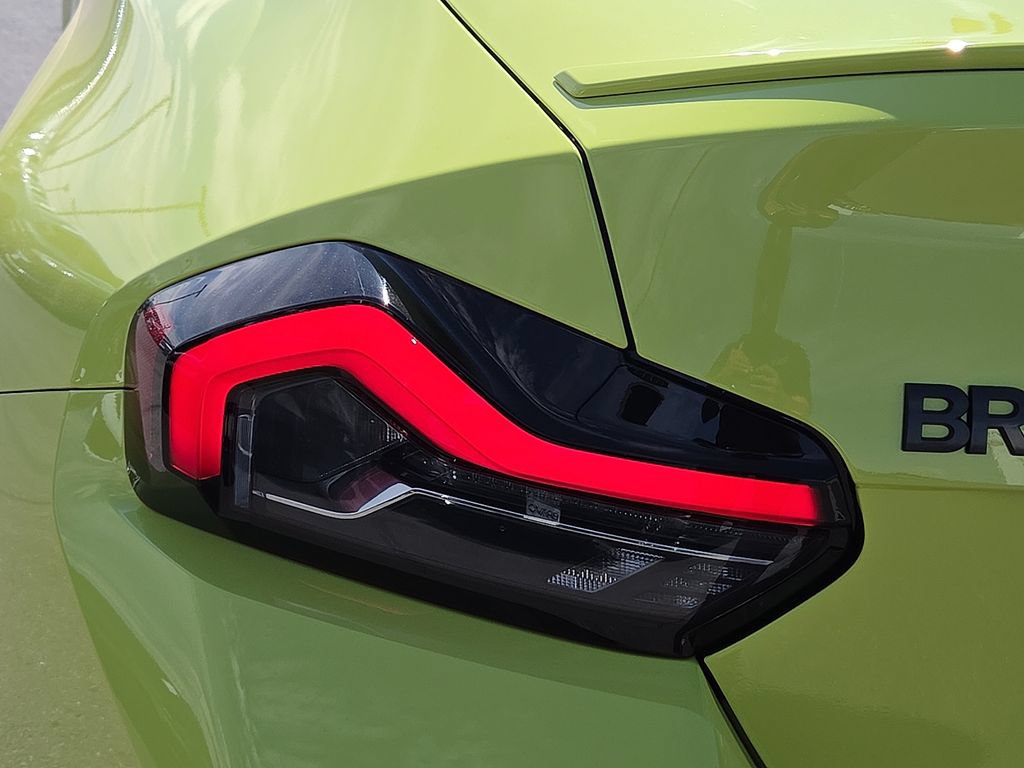 Used 2025 BMW M2 RWD image 9