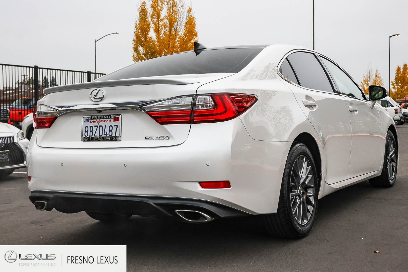 Used 2018 Lexus ES 350 w/ Navigation System Package image 6