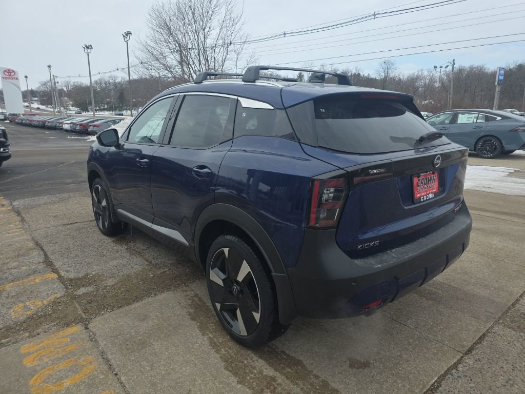 New 2026 Nissan Kicks SR w/ Cold Weather Package image 7