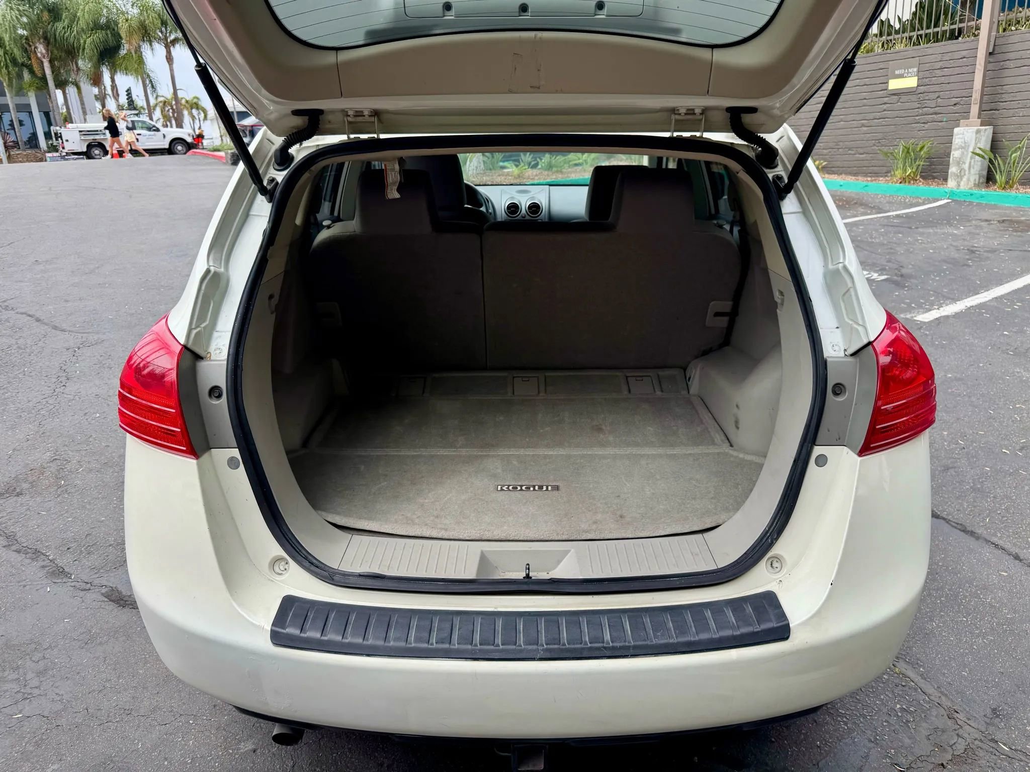 Used 2012 Nissan Rogue S w/ Special Edition Pkg FWD image 28