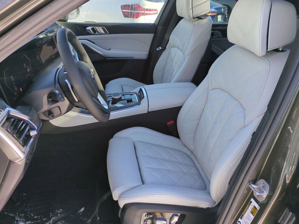 New 2026 BMW X5 xDrive40i w/ Climate Comfort Package image 11