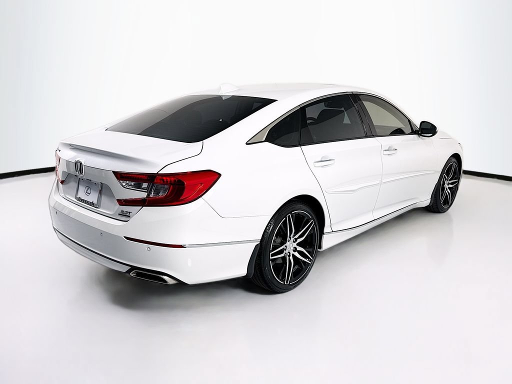 Certified 2022 Honda Accord Touring image 5