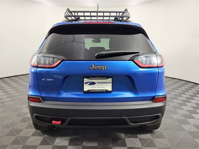 Used 2019 Jeep Cherokee Trailhawk image 4