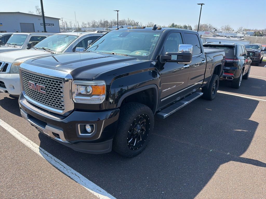 Used 2016 GMC Sierra 2500 Denali w/ Duramax Plus Package image 4