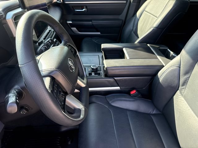 Used 2025 Toyota Sequoia Platinum AWD/4WD image 22