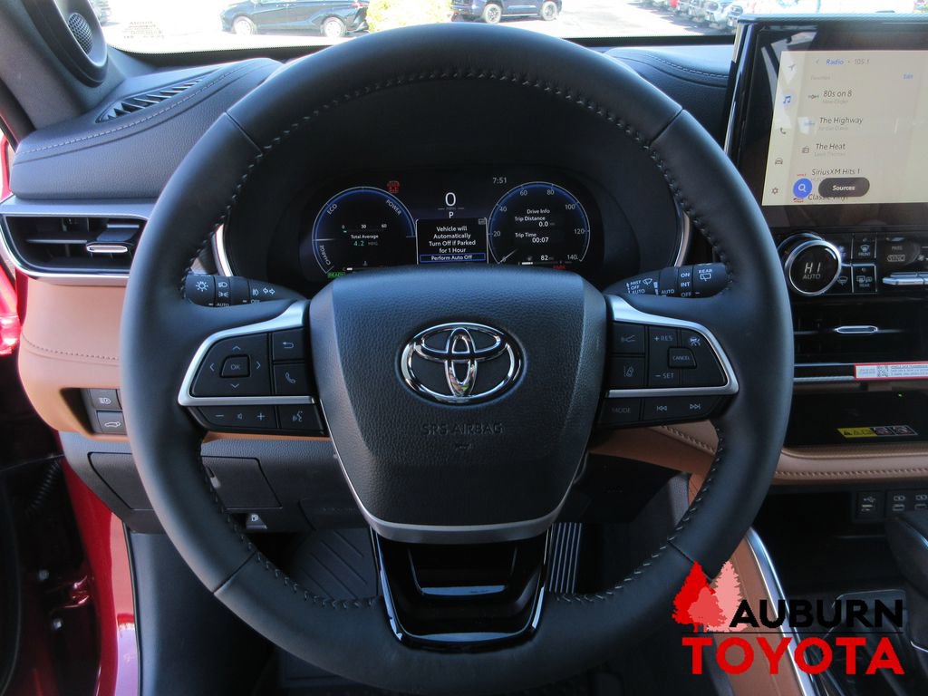 New 2026 Toyota Highlander Platinum image 14