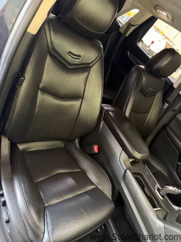 Used 2018 Cadillac XT5 Luxury w/ Driver Awareness Package FWD image 16