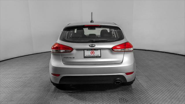 Used 2017 Kia Forte LX w/ LX Popular Plus Package FWD image 5
