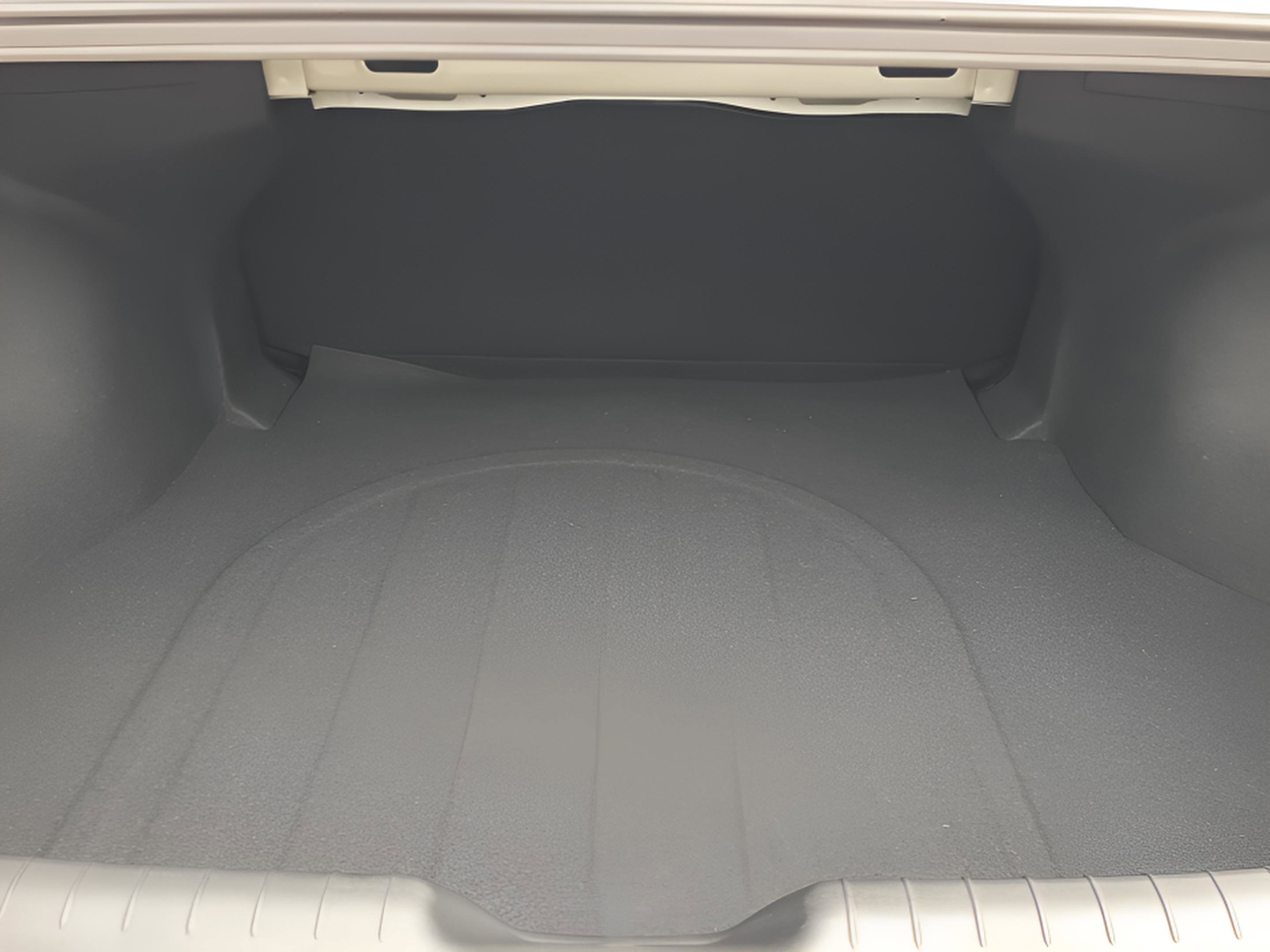 New 2026 Hyundai Elantra SE FWD image 7