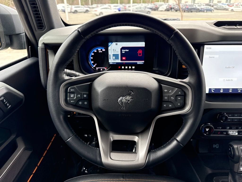 Used 2023 Ford Bronco Badlands w/ Sasquatch Package image 18