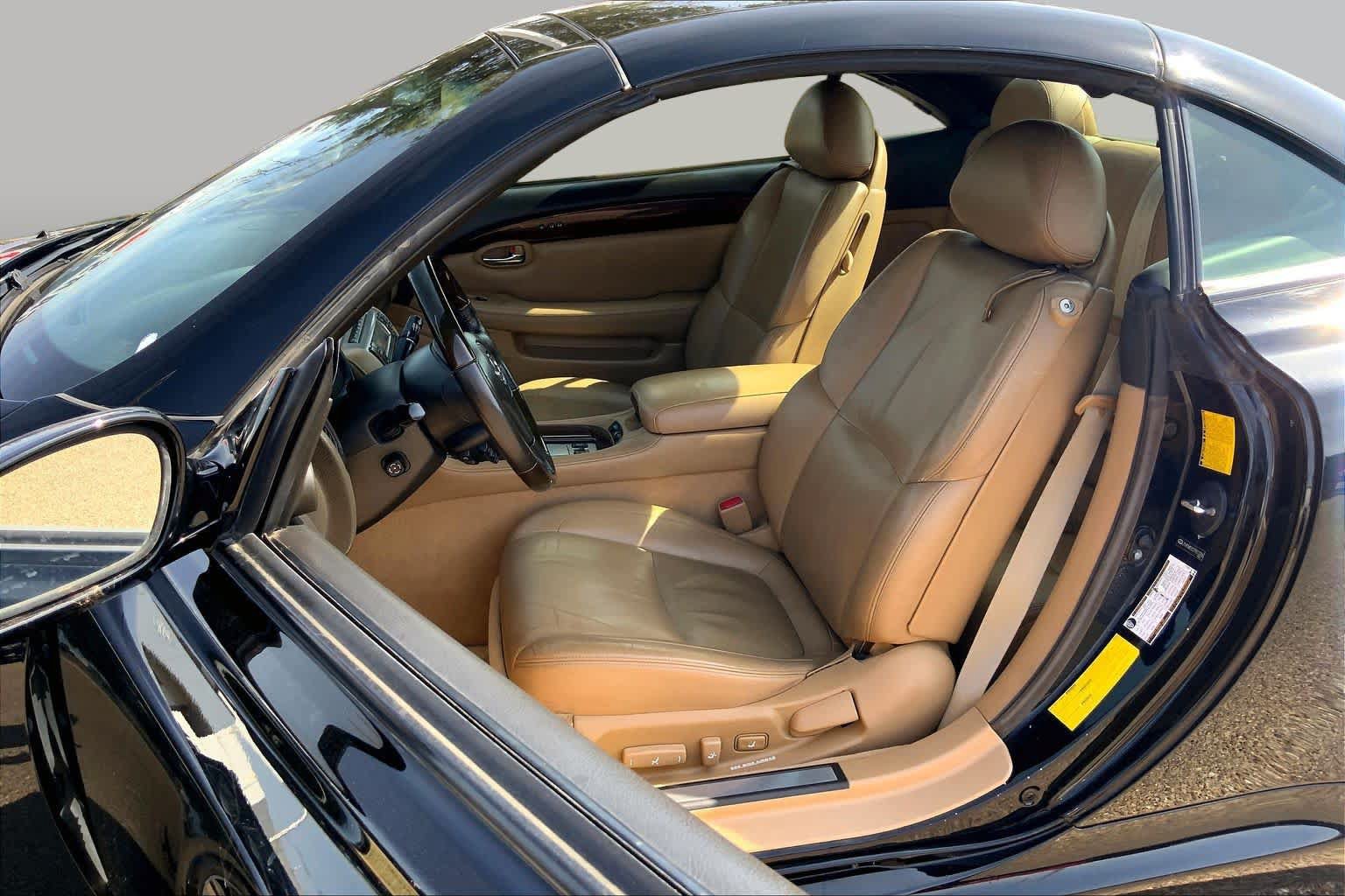 Used 2007 Lexus SC 430 Convertible RWD image 7