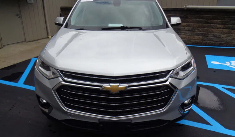Used 2019 Chevrolet Traverse LT w/ LT Premium Package AWD/4WD image 5