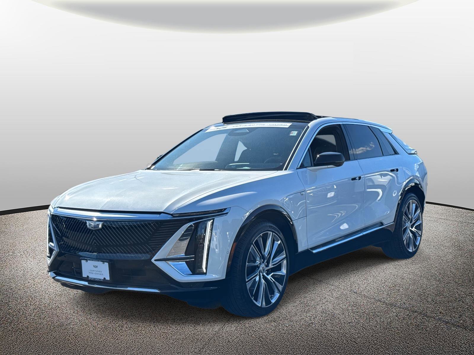 Used 2024 Cadillac Lyriq Luxury w/ LPO, Floor Liner Package