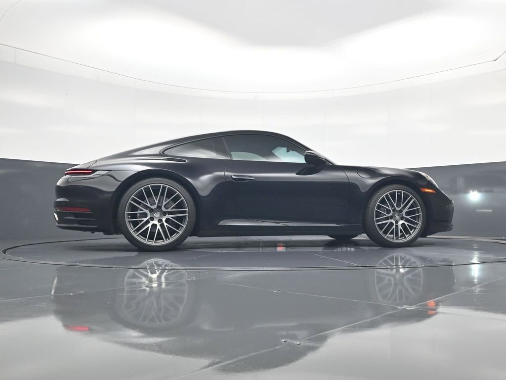Used 2024 Porsche 911 Carrera 4 image 28