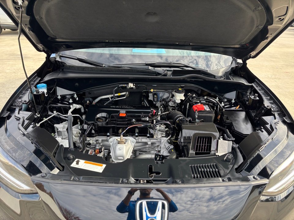 Used 2024 Honda HR-V LX image 18