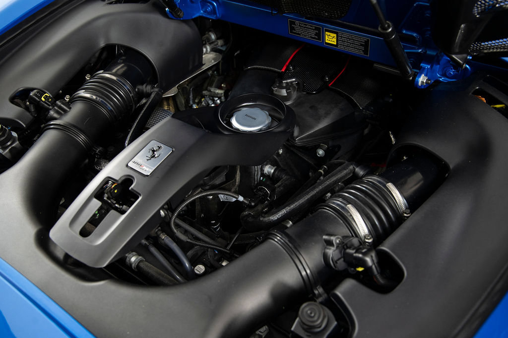 Certified 2019 Ferrari 488 Pista Spider RWD image 38
