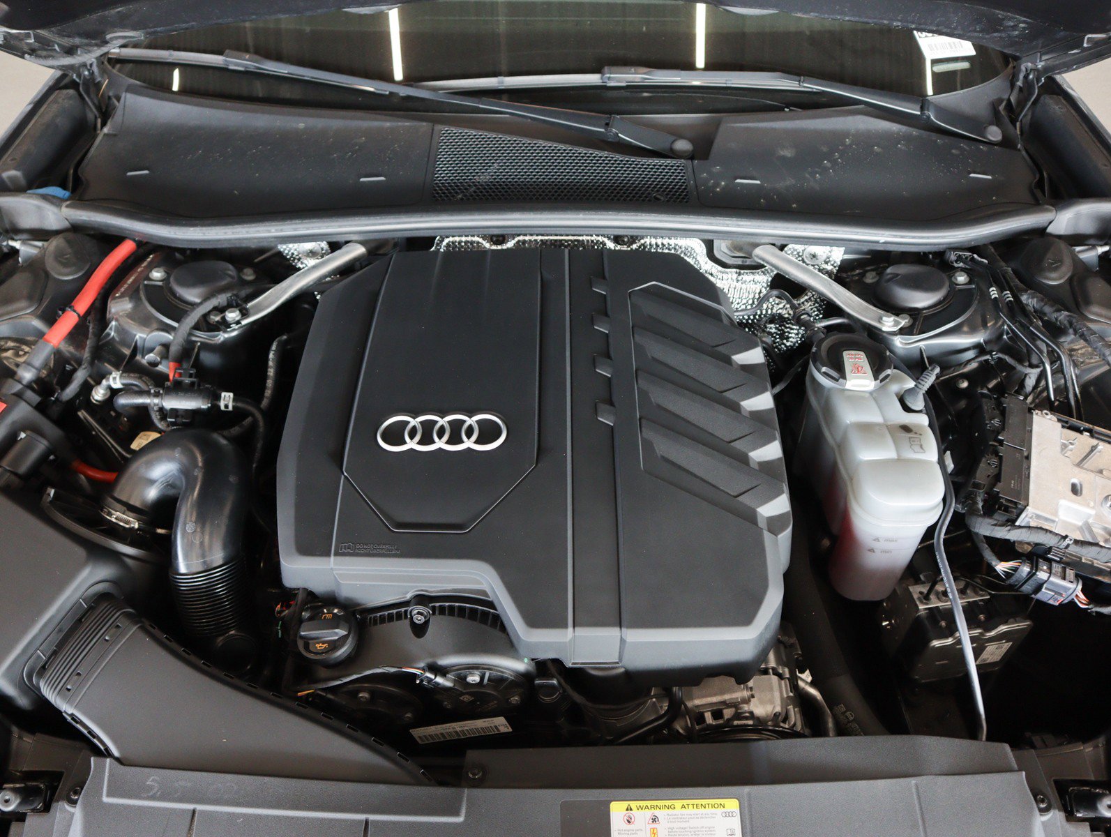 Used 2022 Audi A6 Premium Plus image 3