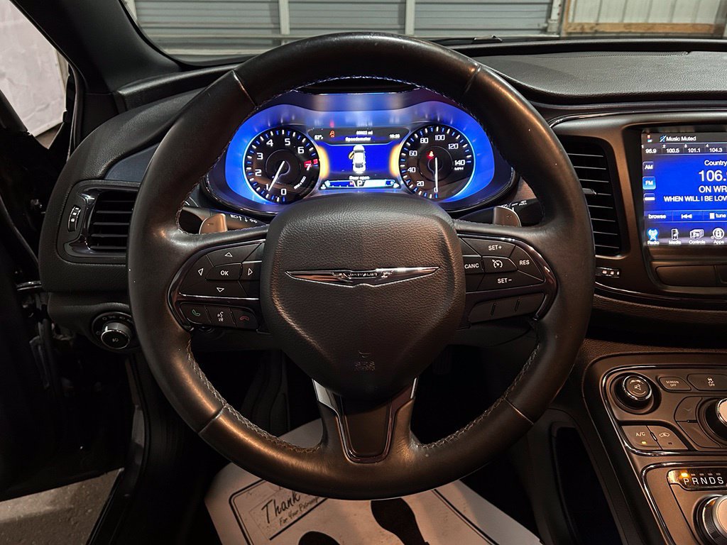 Used 2016 Chrysler 200 S FWD image 22
