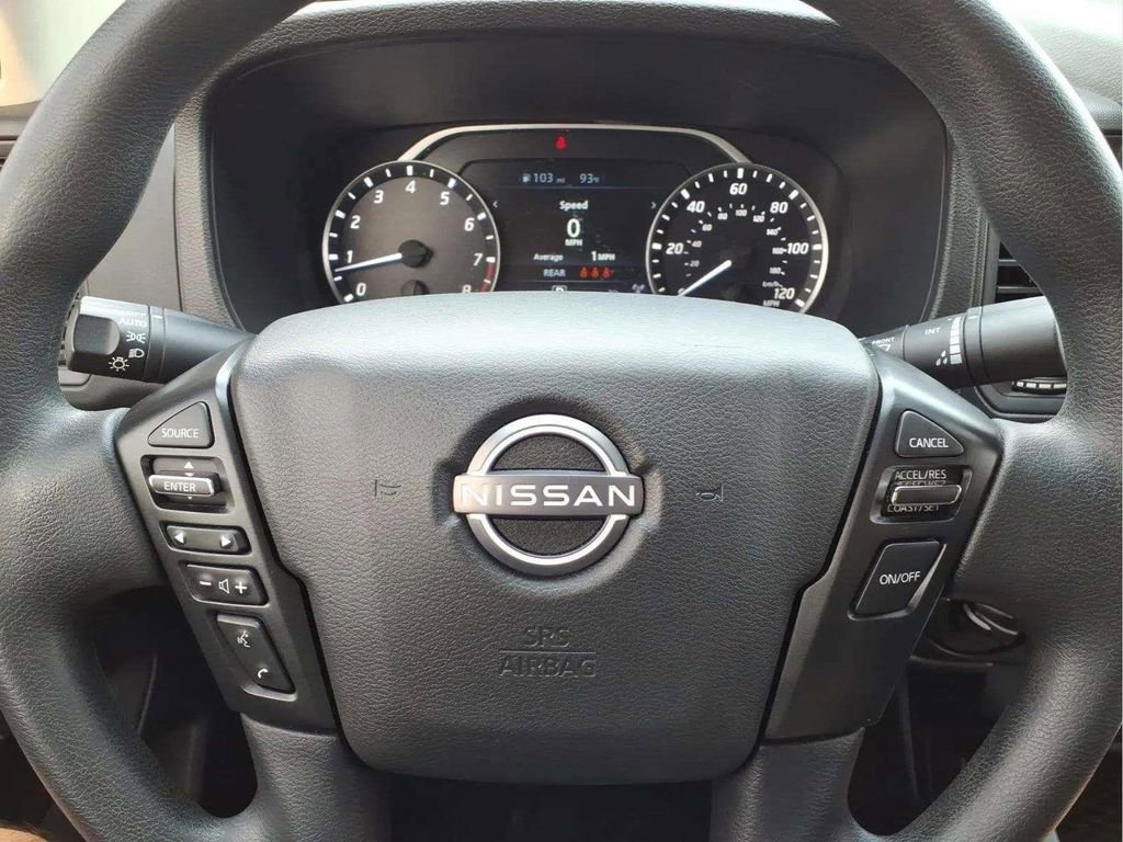 Used 2024 Nissan Frontier S AWD/4WD image 14