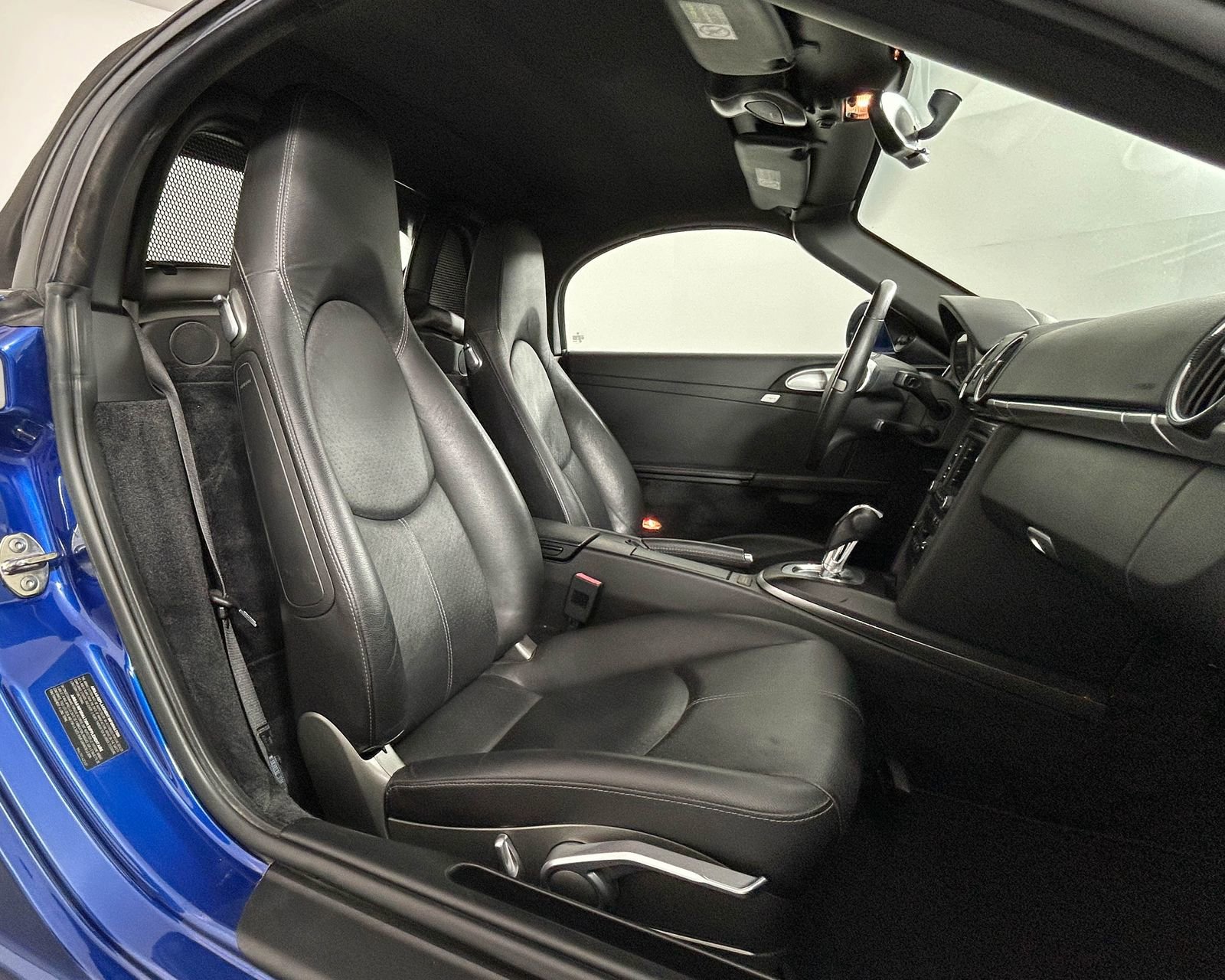 Used 2009 Porsche Boxster S RWD image 24