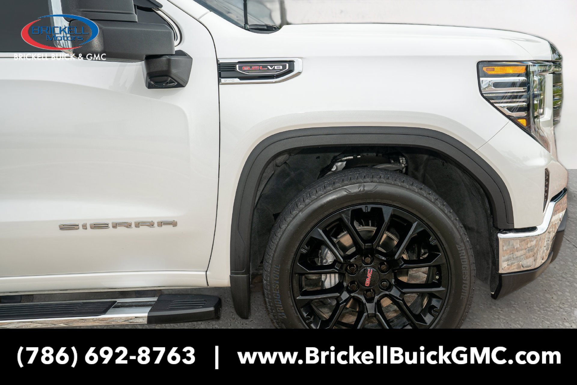 Used 2025 GMC Sierra 1500 SLT w/ SLT Premium Plus Package AWD/4WD image 39