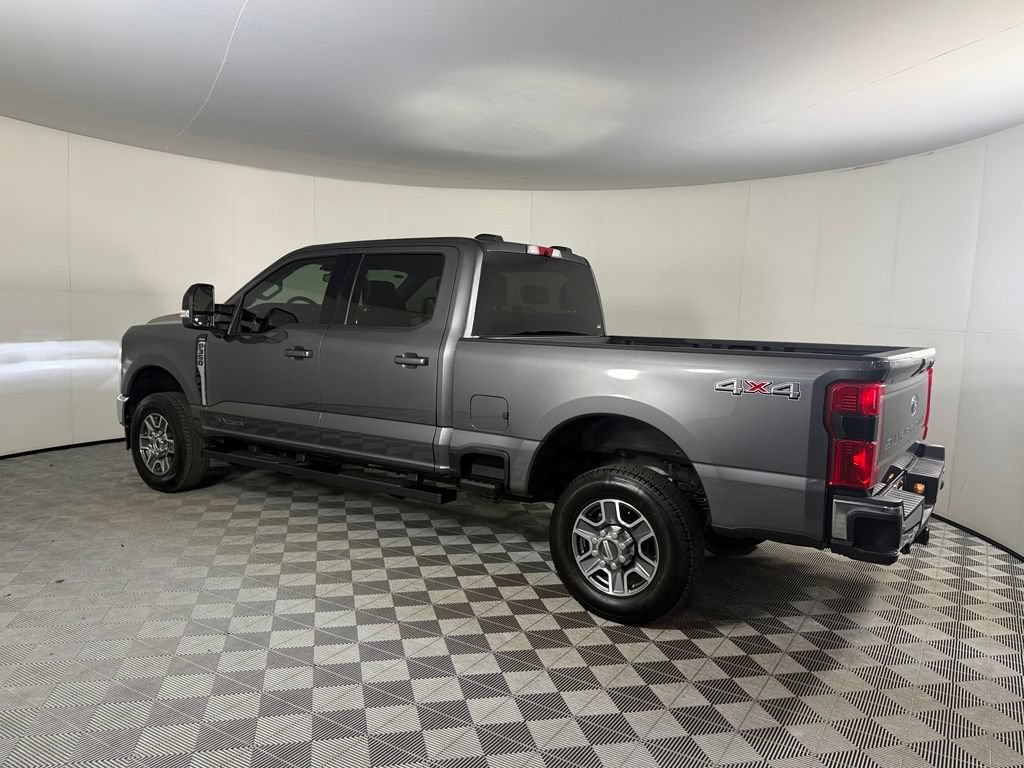 Used 2026 Ford F350 Lariat AWD/4WD image 10