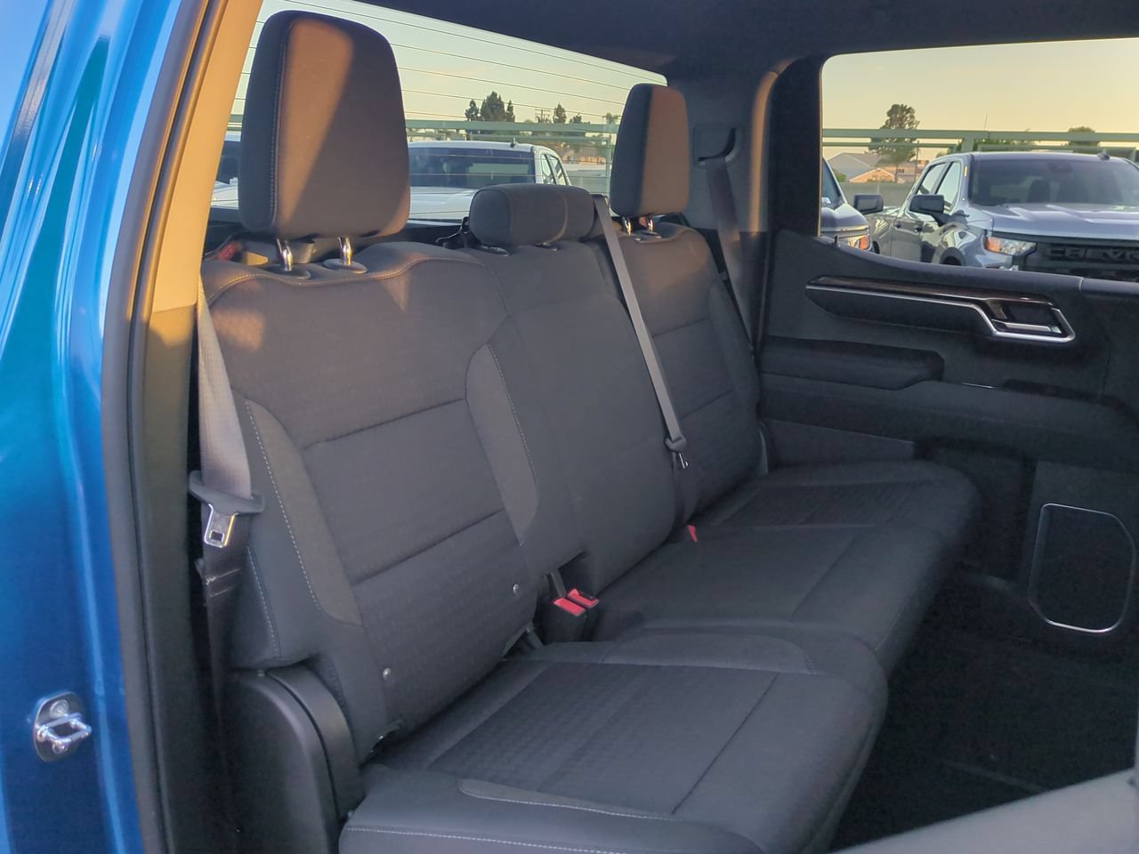 Used 2022 Chevrolet Silverado 1500 LT w/ Protection Package AWD/4WD image 26