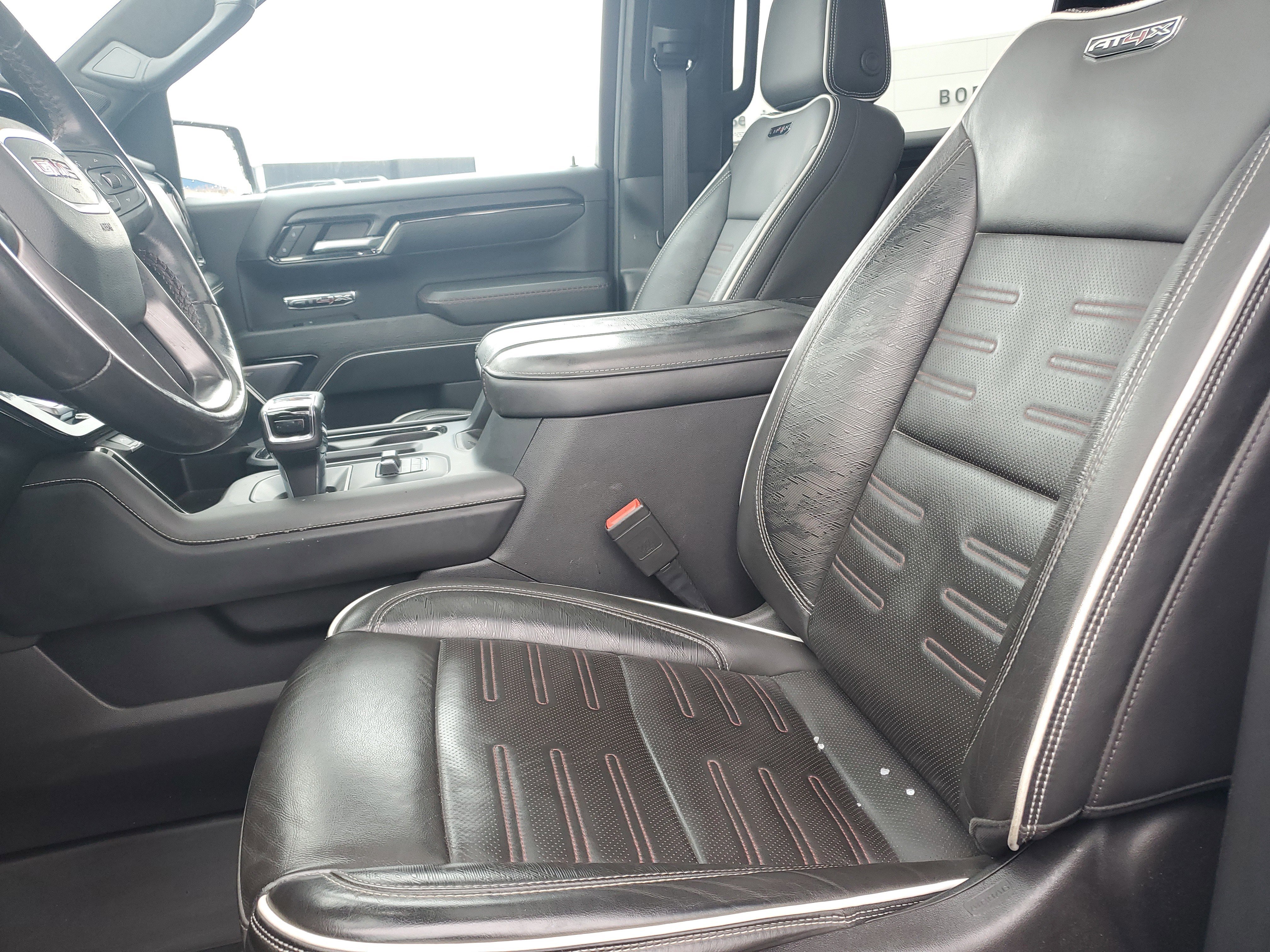 Used 2024 GMC Sierra 1500 AT4X AWD/4WD image 27