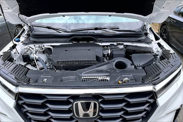 Used 2025 Honda Pilot EX-L image 34