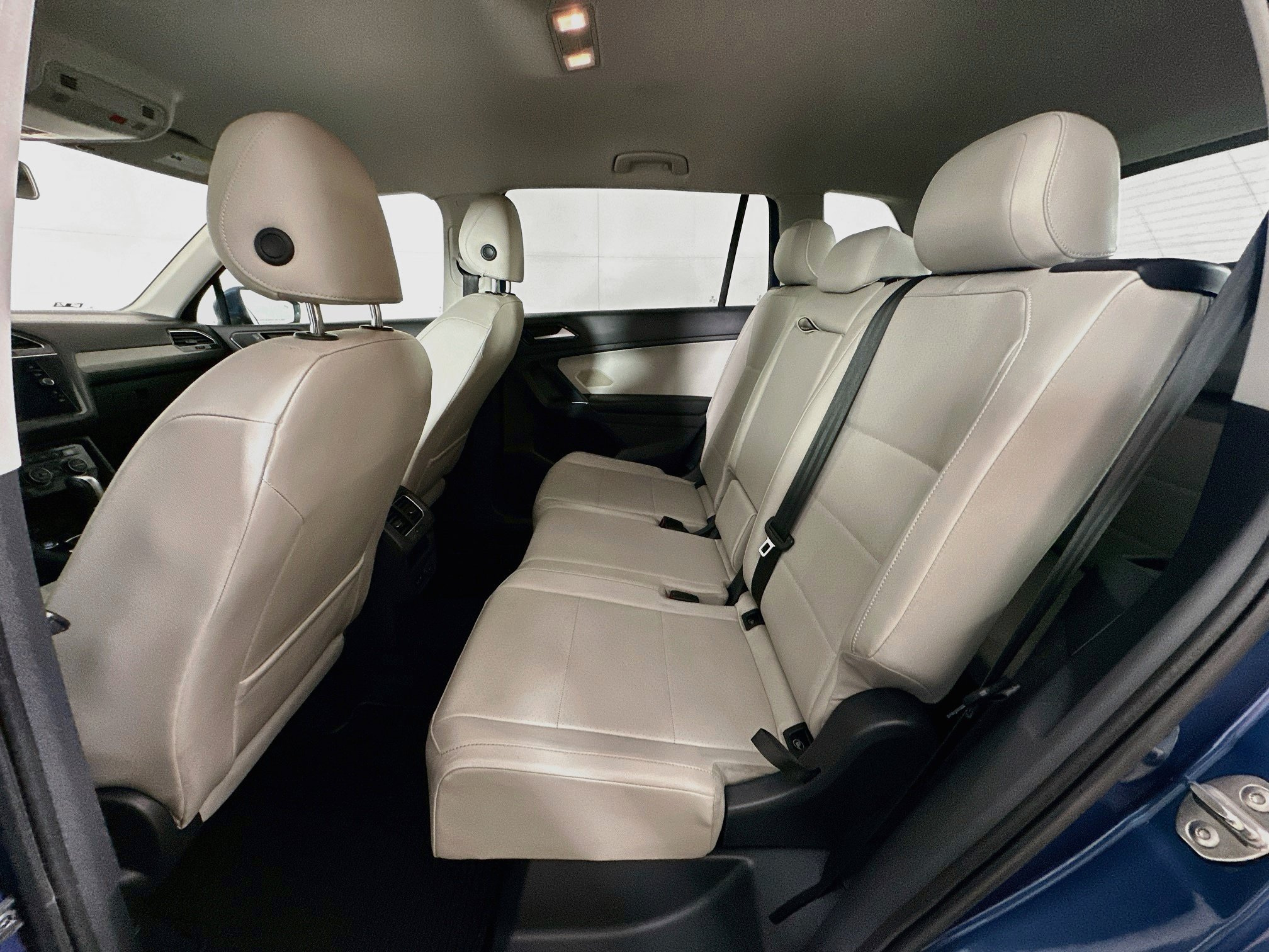 Used 2018 Volkswagen Tiguan S FWD image 26