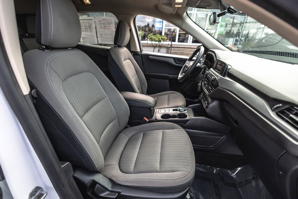 Used 2020 Ford Escape S image 28