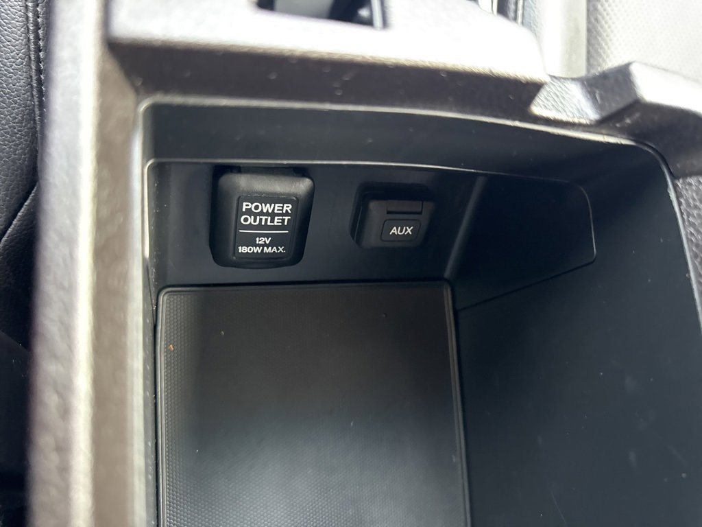 Used 2013 Acura ILX w/ Technology Package image 24