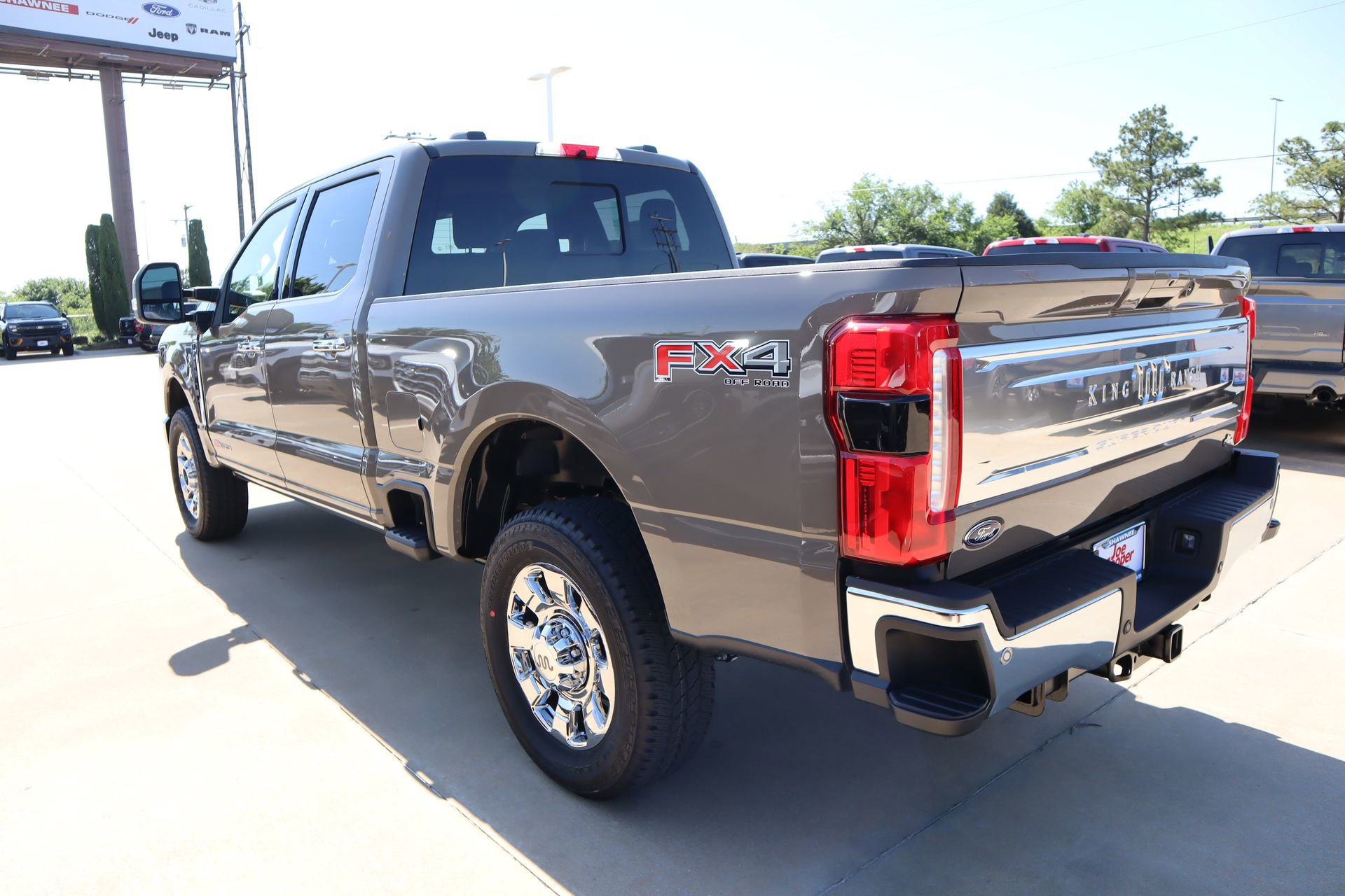 New 2026 Ford F250 King Ranch w/ Chrome Package AWD/4WD image 24