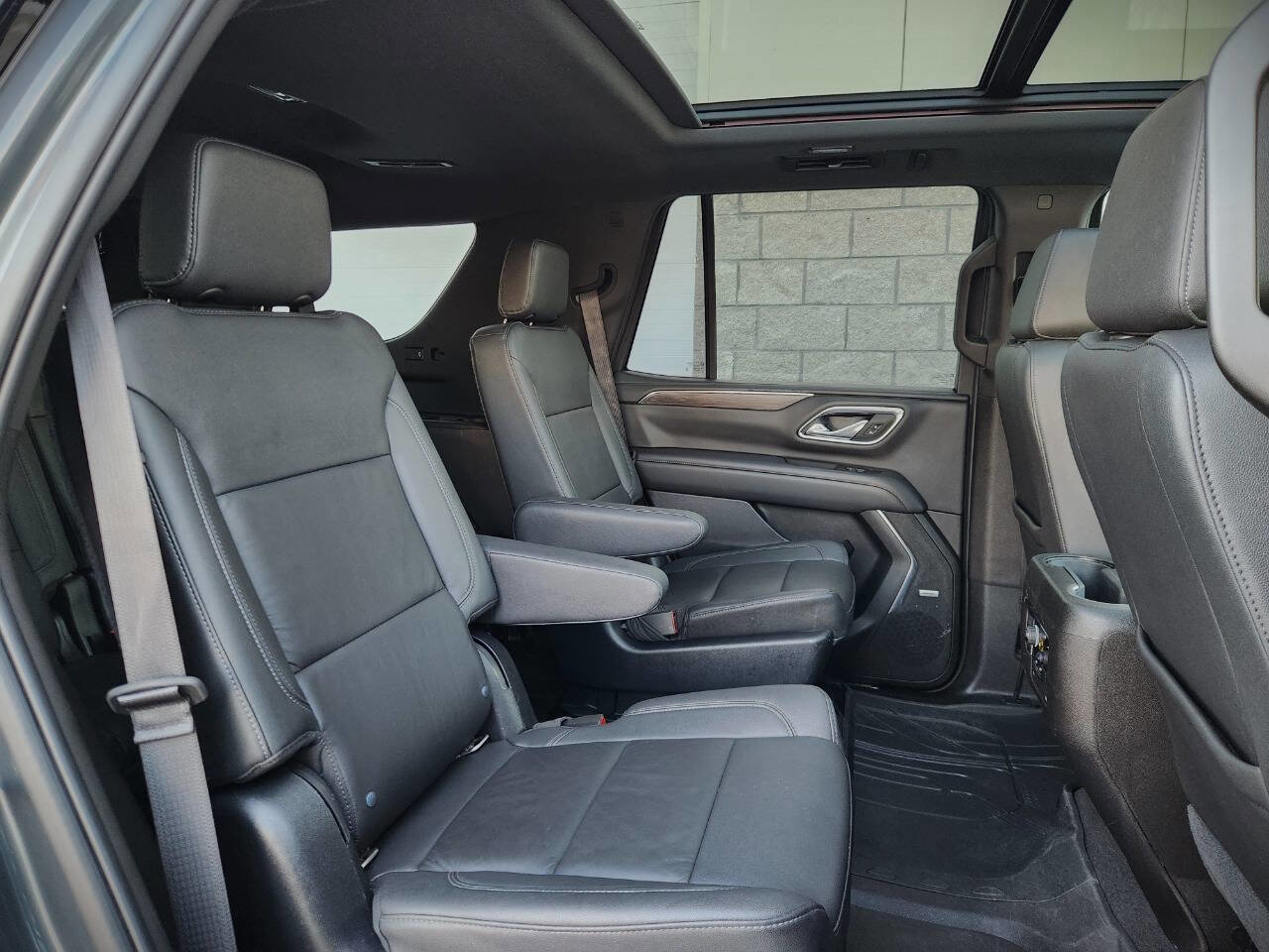 Used 2021 Chevrolet Tahoe Z71 w/ Luxury Package image 10