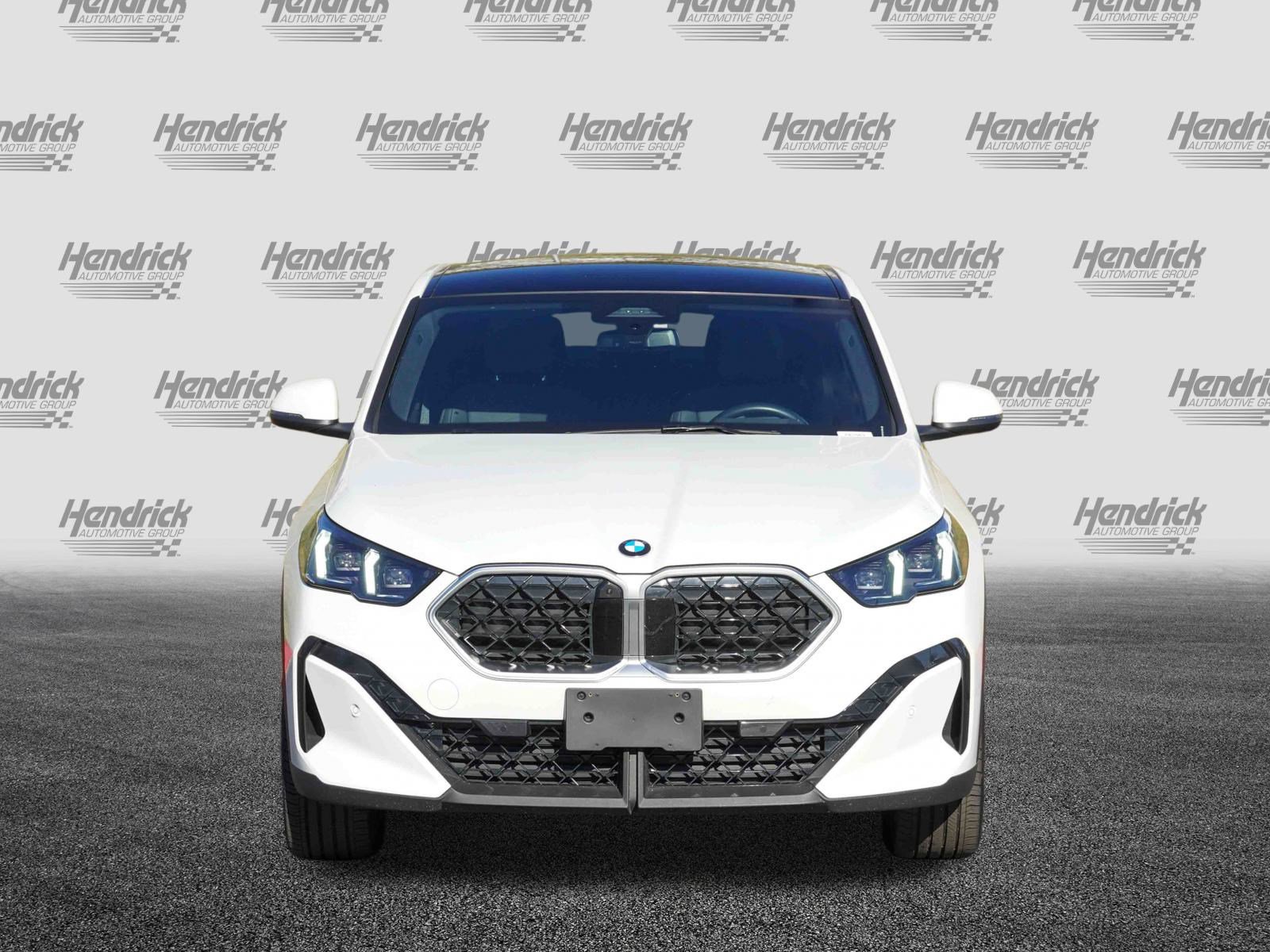 Certified 2025 BMW X2 xDrive28i w/ Premium Package image 3