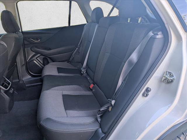 Used 2022 Subaru Outback Premium image 17