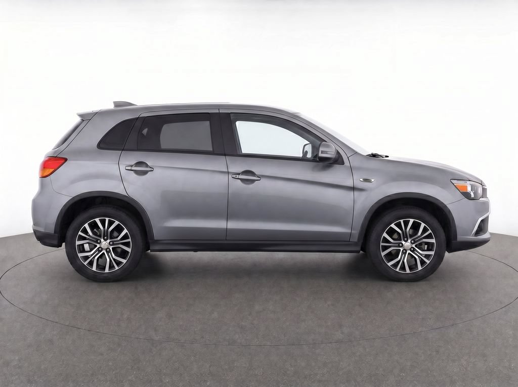 Used 2017 Mitsubishi Outlander Sport SE FWD image 8