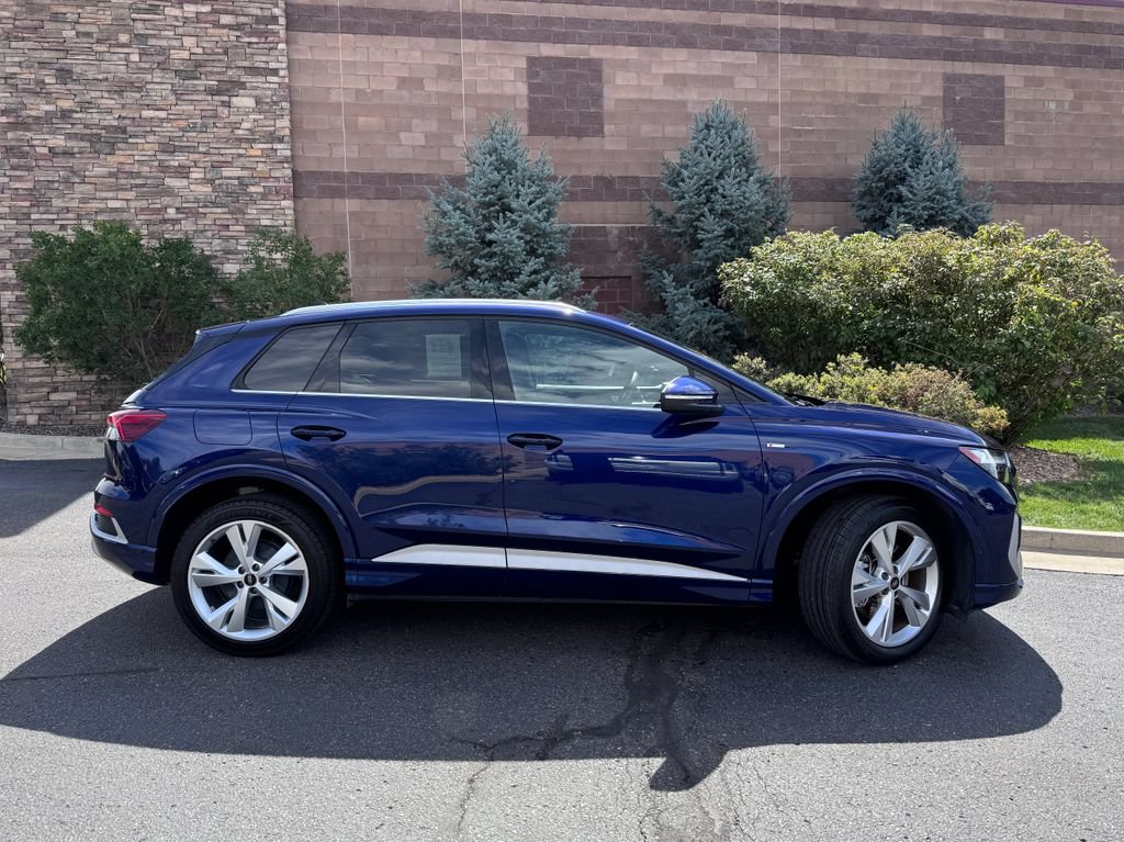 Used 2023 Audi Q4 e-tron Premium Plus w/ Premium Plus AWD/4WD image 6