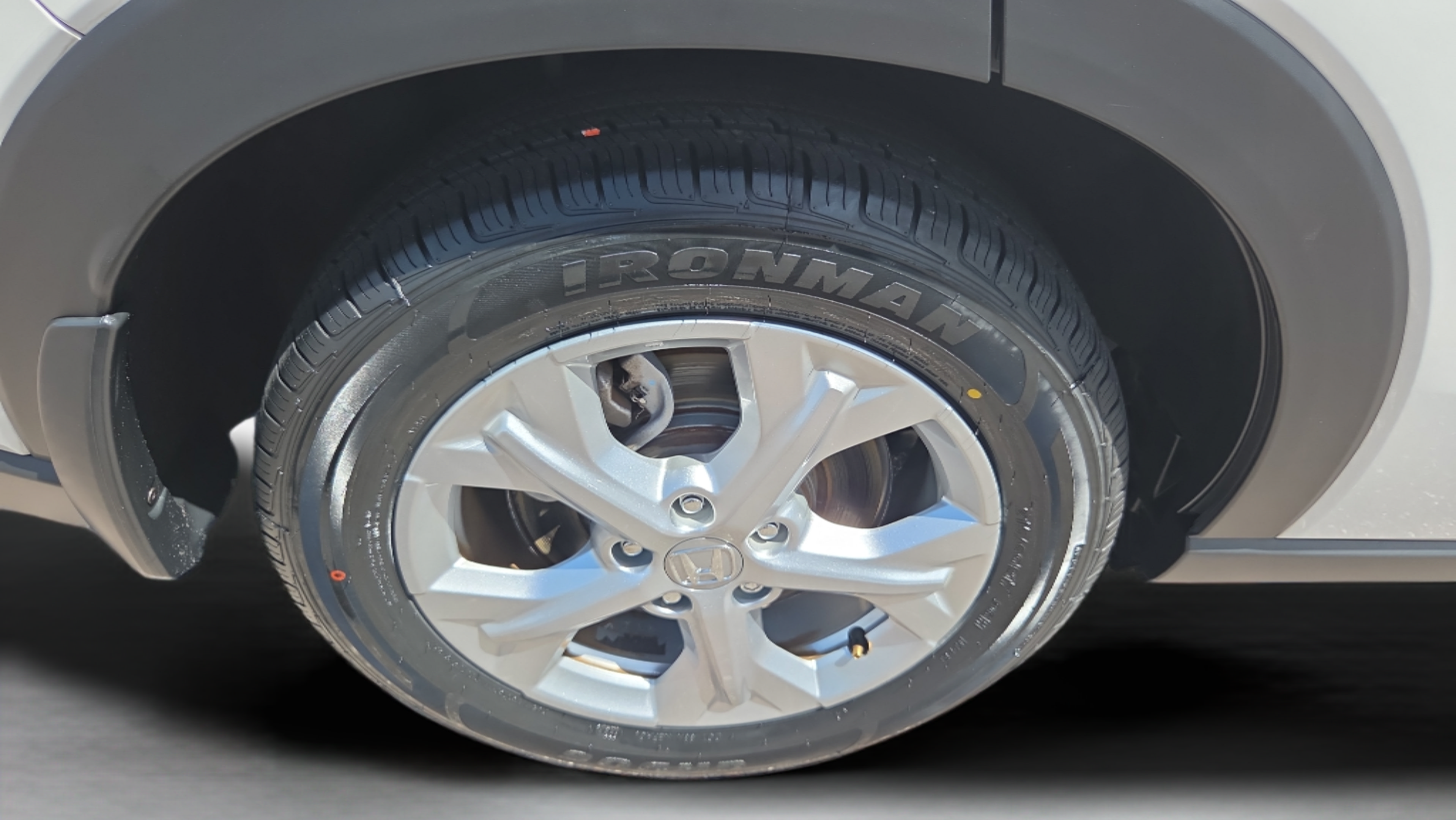 Certified 2024 Honda HR-V LX image 31