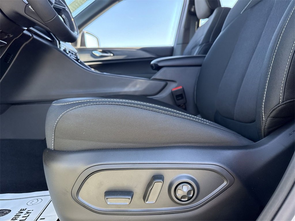 New 2025 Jeep Grand Cherokee Laredo X image 11