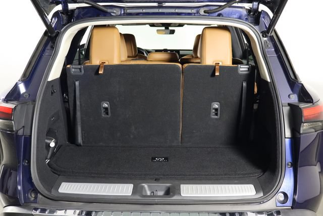 Used 2023 INFINITI QX60 Sensory w/ Cargo Package FWD image 18