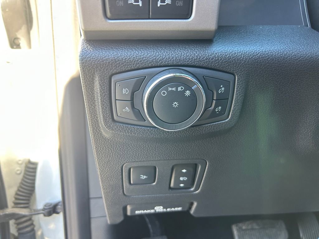 Used 2020 Ford F250 Lariat image 21