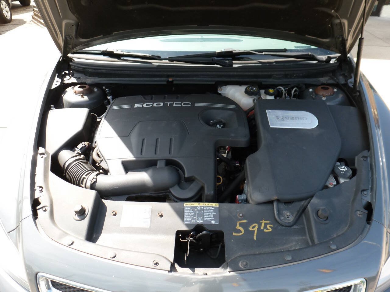Used 2009 Chevrolet Malibu Hybrid FWD image 16
