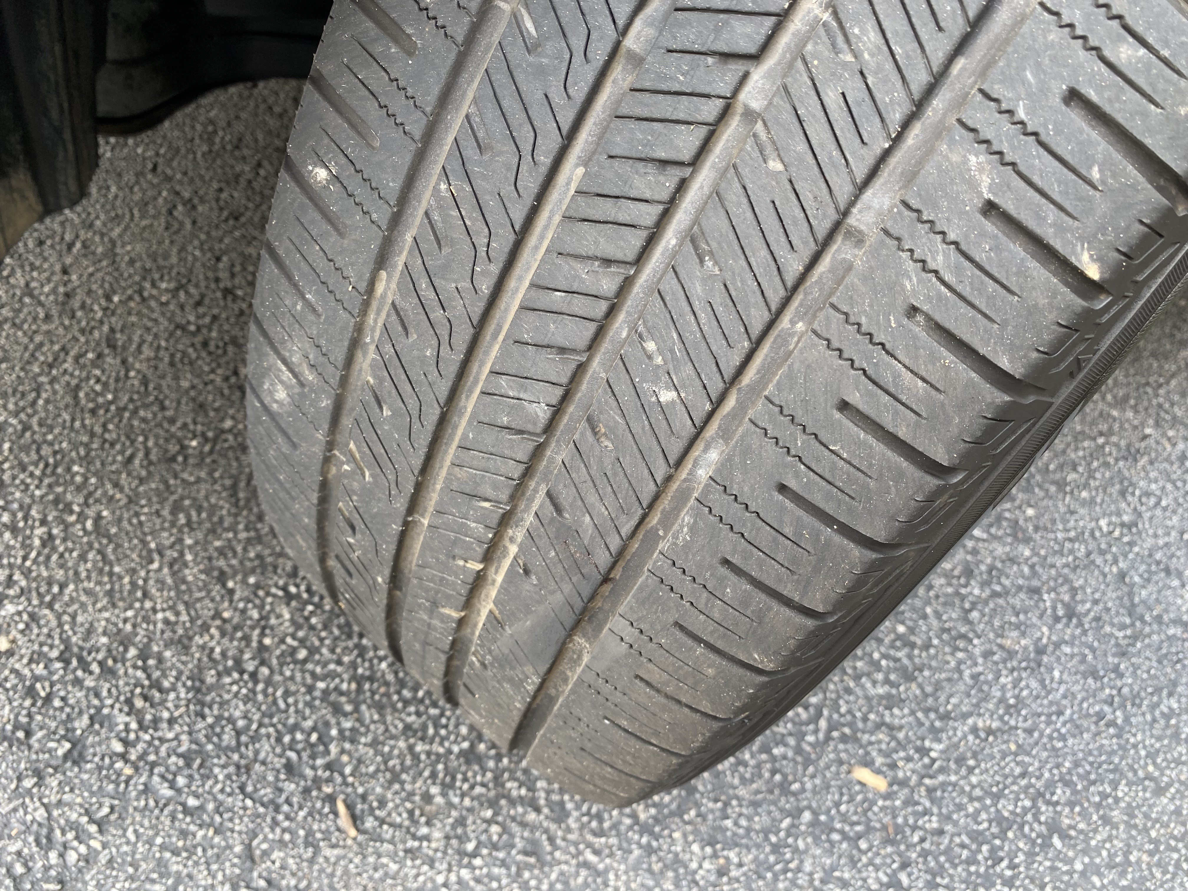 Used 2018 Ford Edge SEL FWD image 12