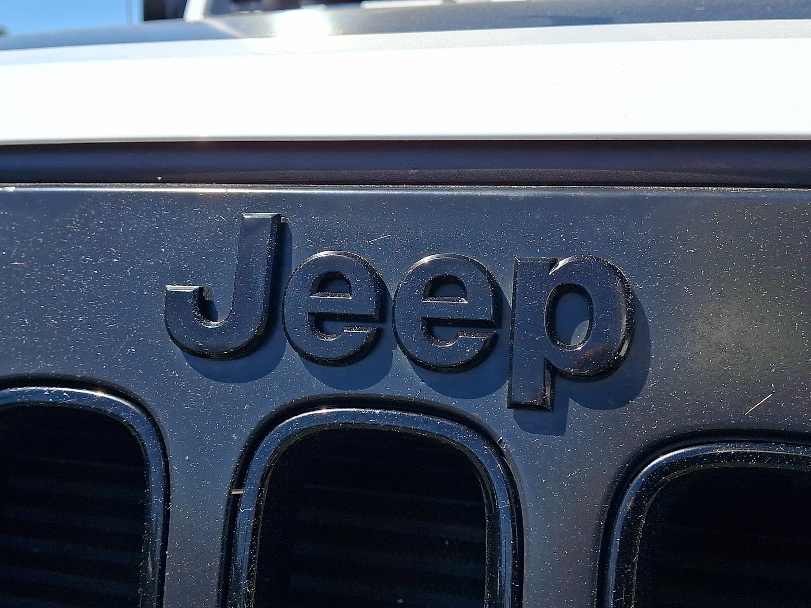 Used 2014 Jeep Wrangler Unlimited Sahara AWD/4WD image 29