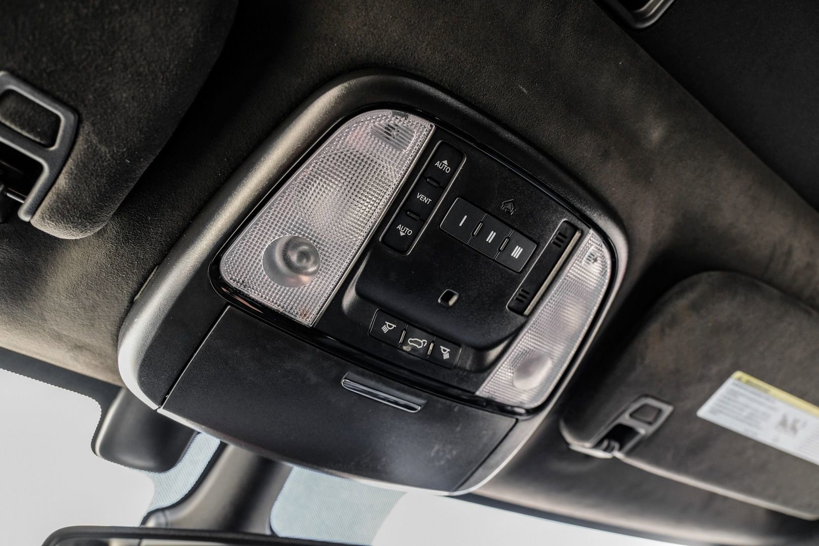 Used 2021 Dodge Durango Citadel w/ Premium Entertainment Group image 26